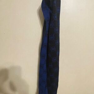 Michael Kors Blue and Black Knit scarf